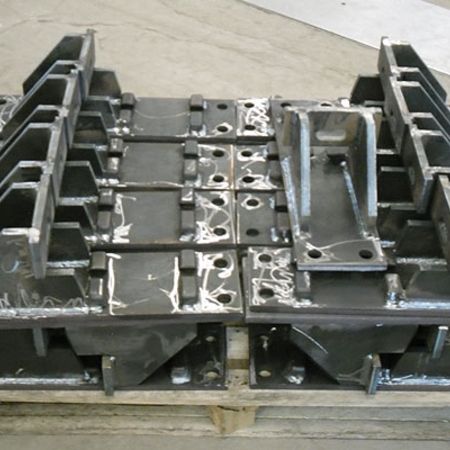 Welded base plate